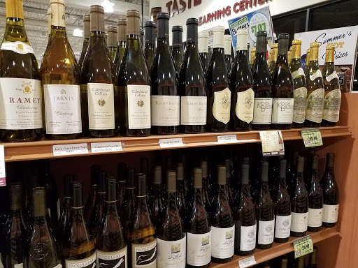 State Liquor Store «NH Liquor & Wine Outlet», reviews and photos, 294 Daniel Webster Hwy, Nashua, NH 03060, USA