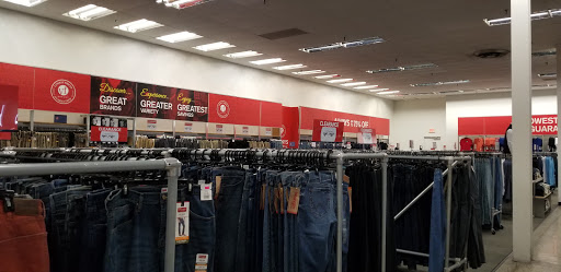 Outlet Store «VF Outlet», reviews and photos, 709 PA-113, Souderton, PA 18964, USA