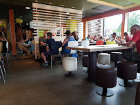 Atmosphère du Restauration rapide McDonald's à Bretteville-sur-Odon - n°20