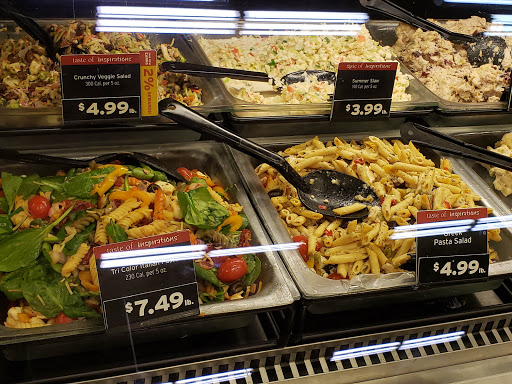 Grocery Store «Hannaford Supermarket», reviews and photos, 35 Elm St, Brunswick, ME 04011, USA