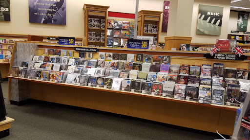 Book Store «Barnes & Noble», reviews and photos, 5231 E 41st St, Tulsa, OK 74135, USA