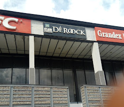 De Blend Lounge Ibadan photo