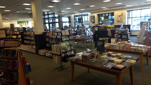 Book Store «Barnes & Noble», reviews and photos, 3800 State Rd #180, La Crosse, WI 54601, USA