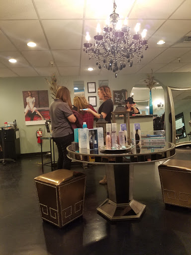 Beauty Salon «Maribou Salon On Sutter», reviews and photos, 702 Sutter St, Folsom, CA 95630, USA