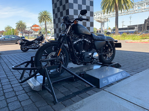 Harley-Davidson Dealer «Oakland Harley-Davidson», reviews and photos, 151 Hegenberger Rd, Oakland, CA 94621, USA