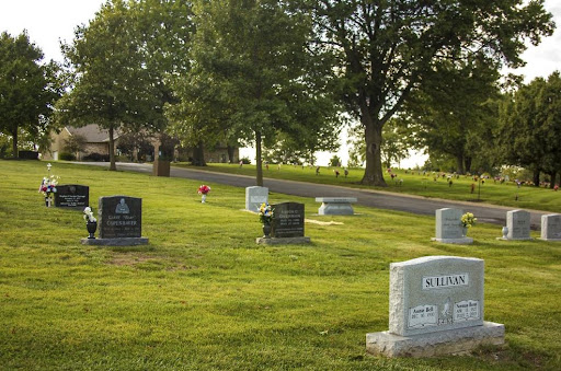 Funeral Home «Longview Funeral Home and Cemetery», reviews and photos, 12700 SE Raytown Rd, Kansas City, MO 64149, USA