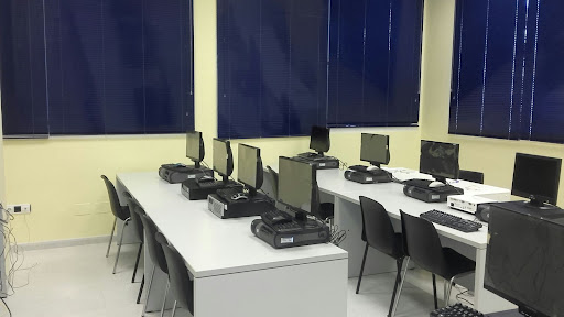 Academia Campillos, Escuela de capacitación en computadora en Campillos,Málaga