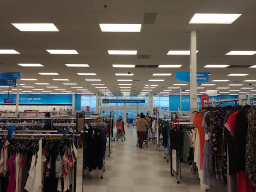 Clothing Store «Ross Dress for Less», reviews and photos, 1101 5th Ave, Hammond, IN 46320, USA