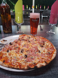 Pizza du Restaurant italien Aux Trois Goûts - Eckbolsheim - n°8