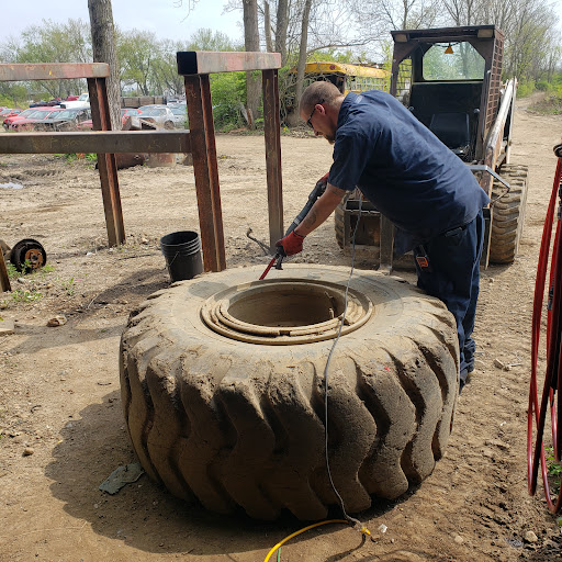 Auto Repair Shop «Adkins Auto Salvage», reviews and photos, 8404 Upper Miamisburg Rd, Miamisburg, OH 45342, USA