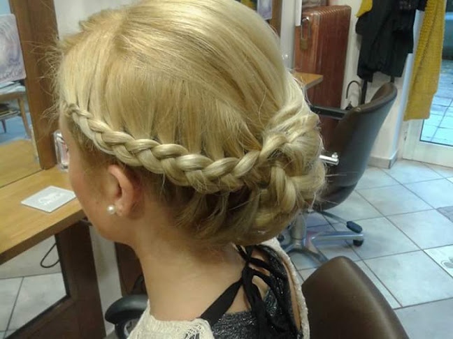 CUT & STYLE Παπάφη