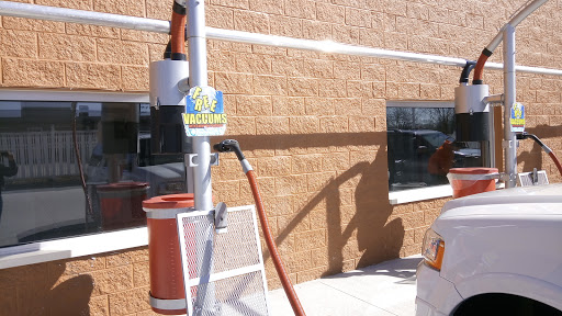 Car Detailing Service «Wheaton Car Wash & Detail», reviews and photos, 1520 E Roosevelt Rd, Wheaton, IL 60187, USA