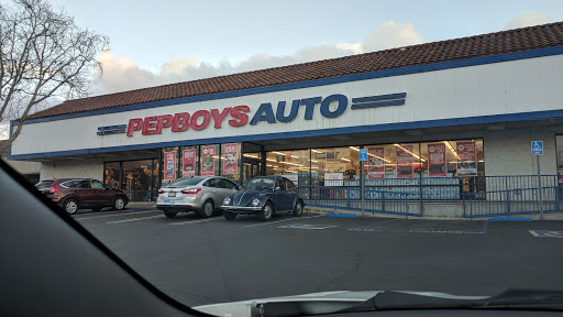 Auto Parts Store «Pep Boys Auto Parts & Service», reviews and photos, 660 E Los Angeles Ave, Simi Valley, CA 93065, USA