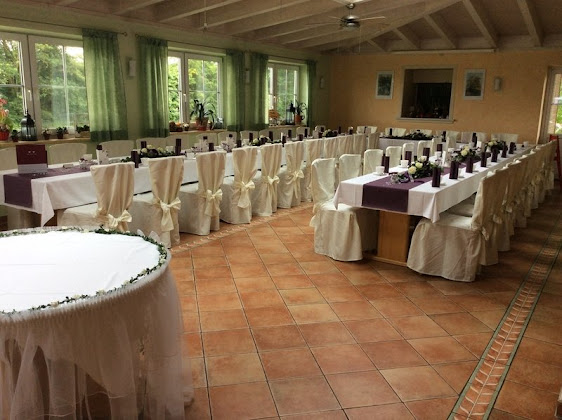 Photos du propriétaire hôtels Schwemm's Gnadental Stüberl 86845 Großaitingen