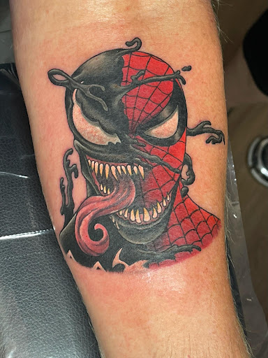 Tattoo Shop «Loose Screw Tattoo», reviews and photos, 3313 W Cary St, Richmond, VA 23221, USA