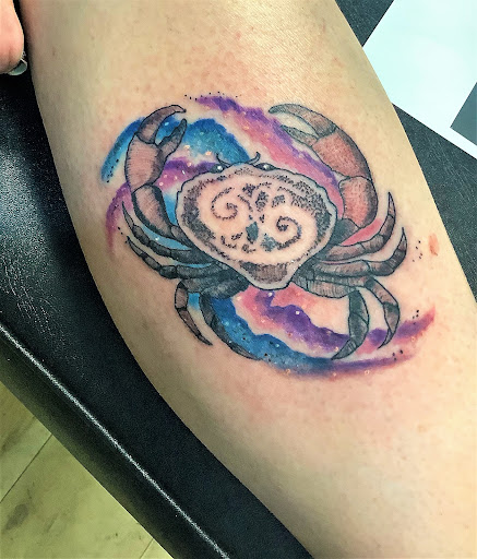 Explore tropical tattoo ideas, creative tattoo ideas in Whitehall, available at Beachside Tattoos & Smoke Shop