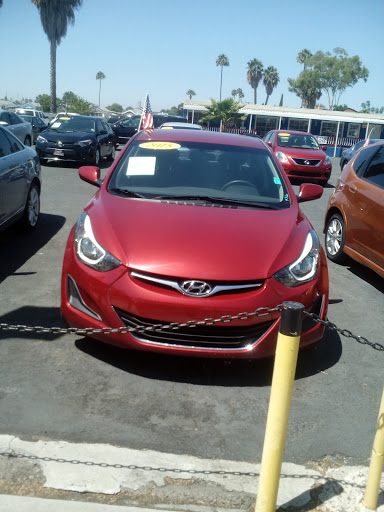 Used Car Dealer «5 Star Auto», reviews and photos, 602 N Harbor Blvd, Santa Ana, CA 92703, USA
