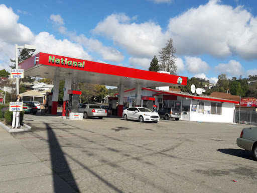 Foothill 100% Hand Car Wash en San Leandro