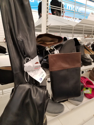 Clothing Store «Ross Dress for Less», reviews and photos, 14200 Baltimore Ave, Laurel, MD 20707, USA