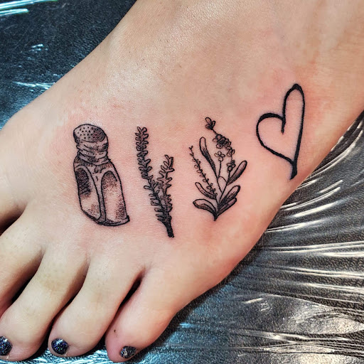 Explore ahsoka tattoo ideas, creative tattoo ideas in Brandenburg, available at Envious Ink Studio