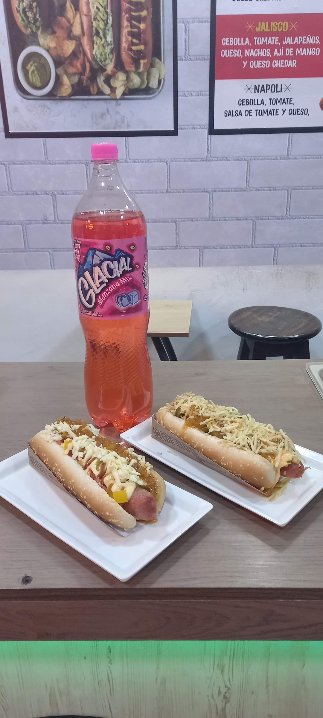 Hotdogs city