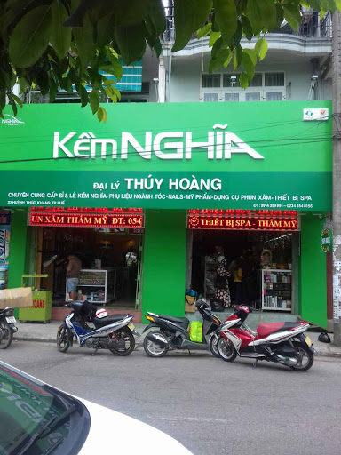 Cửa Hàng Phụ Liệu Nghành Tóc Thủy Hoàng
