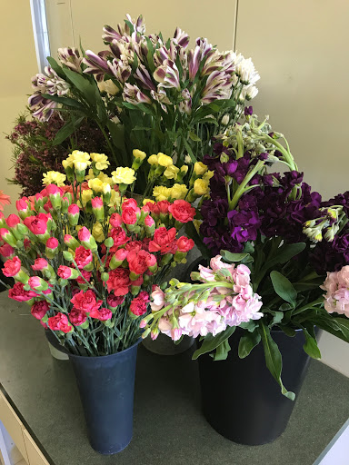 Florist «Suntree Flower Shop», reviews and photos, 7720 N Wickham Rd #104, Melbourne, FL 32940, USA