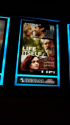 Movie Theater «Regal Cinemas Eastview Mall 13», reviews and photos, 70 Eastview Mall Drive, Victor, NY 14564, USA