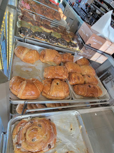 Donut Shop «Golden Donut», reviews and photos, 2360 University Ave, San Diego, CA 92104, USA