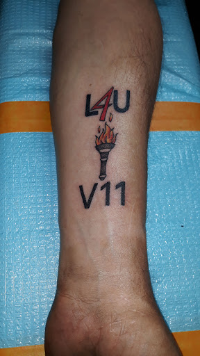 Tattoo Shop «Divinity Tattoo», reviews and photos, 2126 E Cactus Rd, Phoenix, AZ 85022, USA