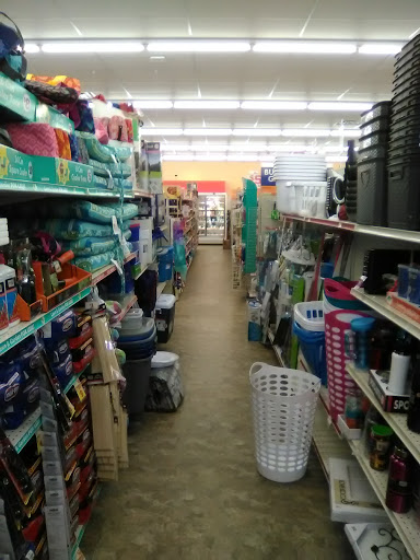 Dollar Store «FAMILY DOLLAR», reviews and photos, 1725 Union Blvd, Bay Shore, NY 11706, USA