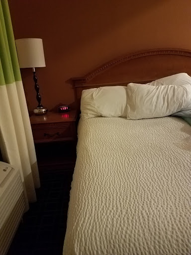 Fairfield Inn & Suites by Marriott Napa American Canyon image