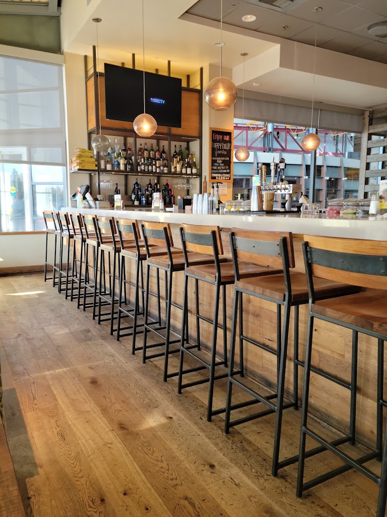 California Pizza Kitchen at Arden Fair Sacramento 95815