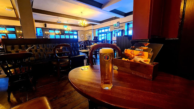Reviews of Travellers Tavern in London - Pub
