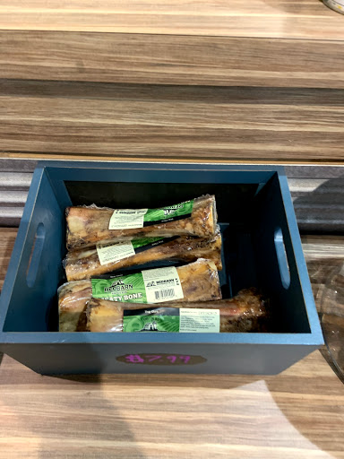 Pet Store «Whisker Bones Supply Co.», reviews and photos, 138 N Main St, Edwardsville, IL 62025, USA