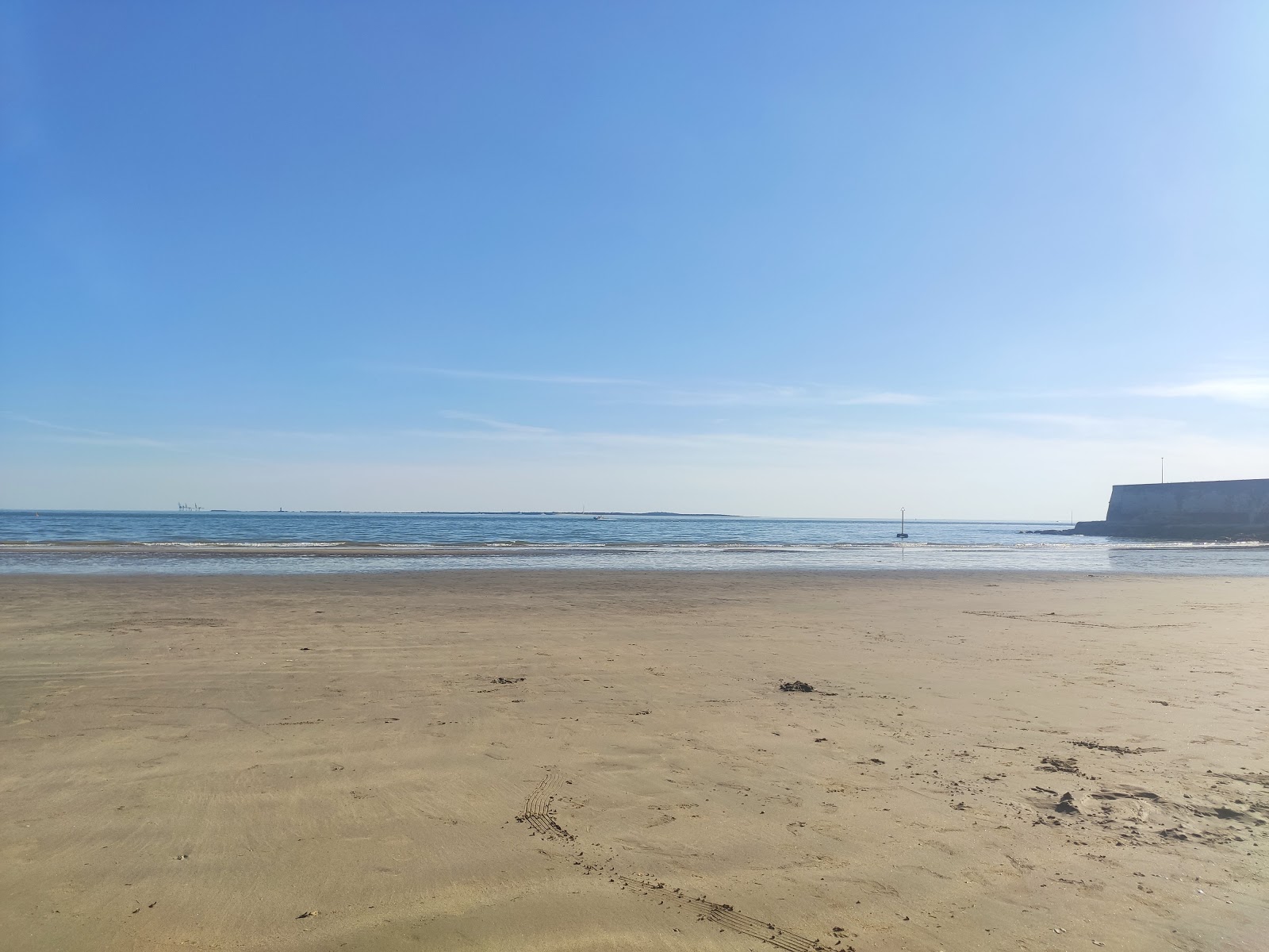 Photo of Plage de Royan and the settlement