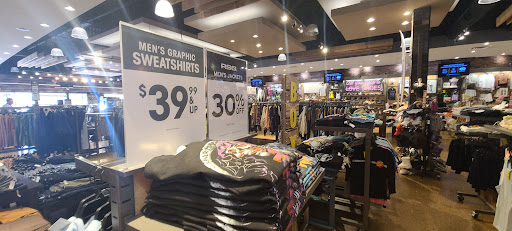 Clothing Store «Tillys», reviews and photos, 27150 Alicia Pkwy, Laguna Niguel, CA 92677, USA