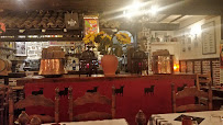 Atmosphère du Restaurant espagnol Chez Theo à Saint-Jean-de-Luz - n°16