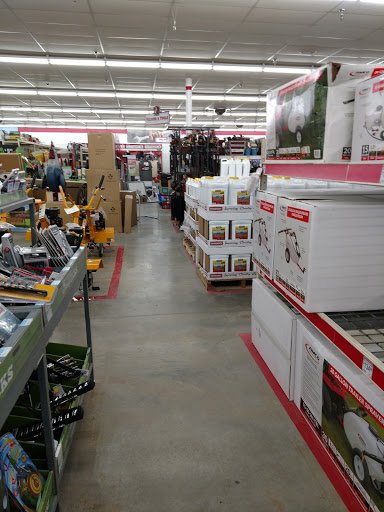 Home Improvement Store «Tractor Supply Co.», reviews and photos, 9630 Ida St, Omaha, NE 68122, USA