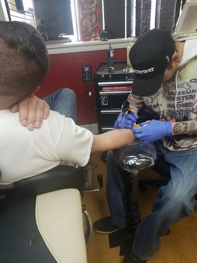 Tattoo Shop «Columbus Ink Tattoo Studios», reviews and photos, 1419 Demorest Rd, Columbus, OH 43228, USA