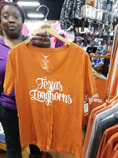 Sportswear Store «Rally House Alpha», reviews and photos, 13710 Dallas Pkwy, Dallas, TX 75240, USA
