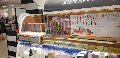 Cosmetics Store «SEPHORA inside JCPenney», reviews and photos, 175 Yorktown Shopping Center, Lombard, IL 60148, USA