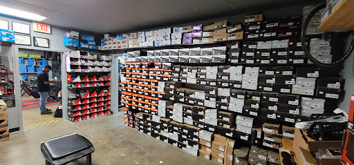 Bicycle Store «The Path Bike Shop - Tustin», reviews and photos, 215 W First St #102, Tustin, CA 92780, USA