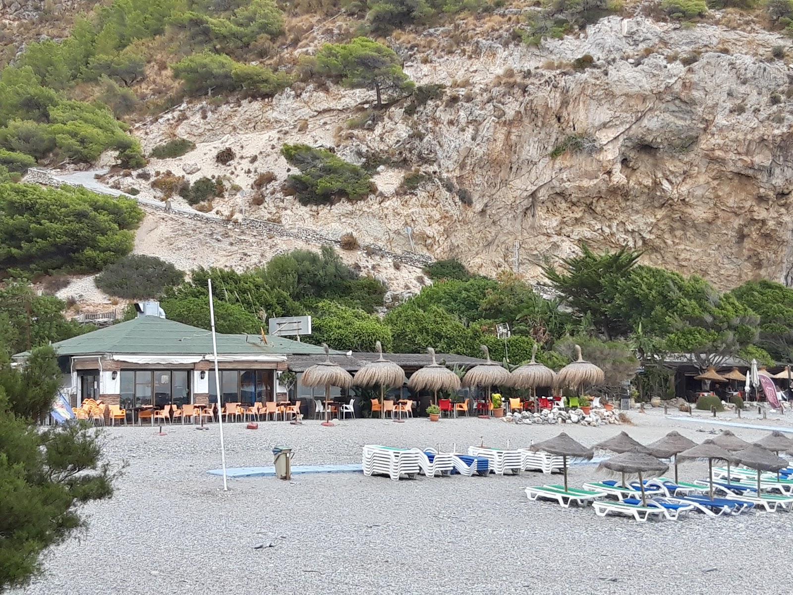 Photo of Cantarrijan Beach amenities area