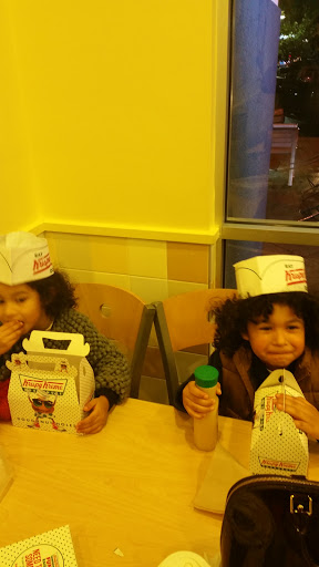 Bakery «Krispy Kreme Doughnuts», reviews and photos, 121 Curtner Ave #40, San Jose, CA 95125, USA