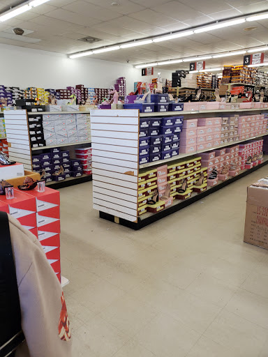 Boot Store «AJ Shoes», reviews and photos, 722 SW Military Dr, San Antonio, TX 78221, USA