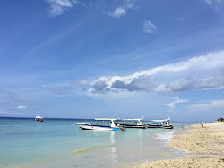 Fotografie cu Praparat beach - locul popular printre cunoscătorii de relaxare