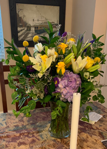 Florist «Bee Flowers», reviews and photos, 2637 E Allegheny Ave, Philadelphia, PA 19134, USA