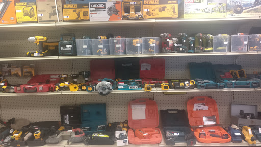 Pawn Shop «Cash Point», reviews and photos, 135 Cabot St, Beverly, MA 01915, USA