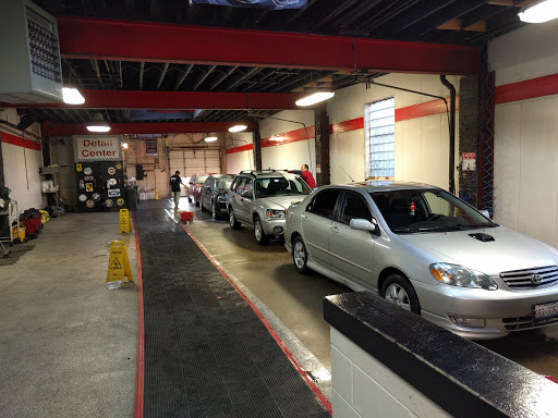 Car Wash «Suds Car Wash», reviews and photos, 2212 Green Bay Rd, Evanston, IL 60201, USA